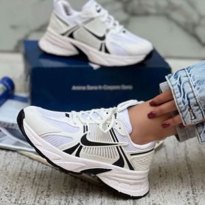 کتانی اسپرت زنانه NIKE