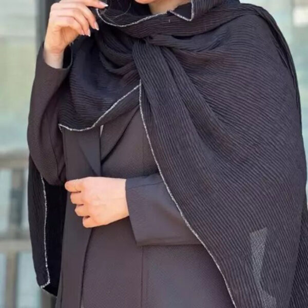 شال مشکی لبه نقره ای کد 601040